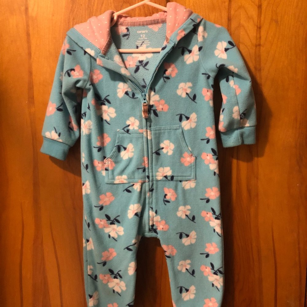 Carter's pajamas girls' size 12 month